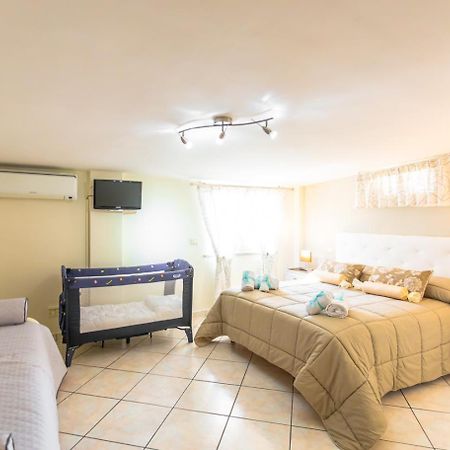 Apartamento House Da Mary Caserta Exterior foto